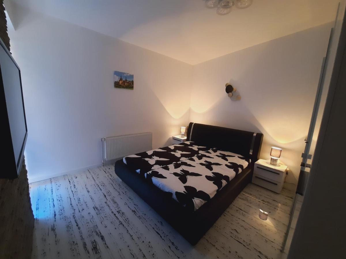 Apartament Erika סינאיה מראה חיצוני תמונה